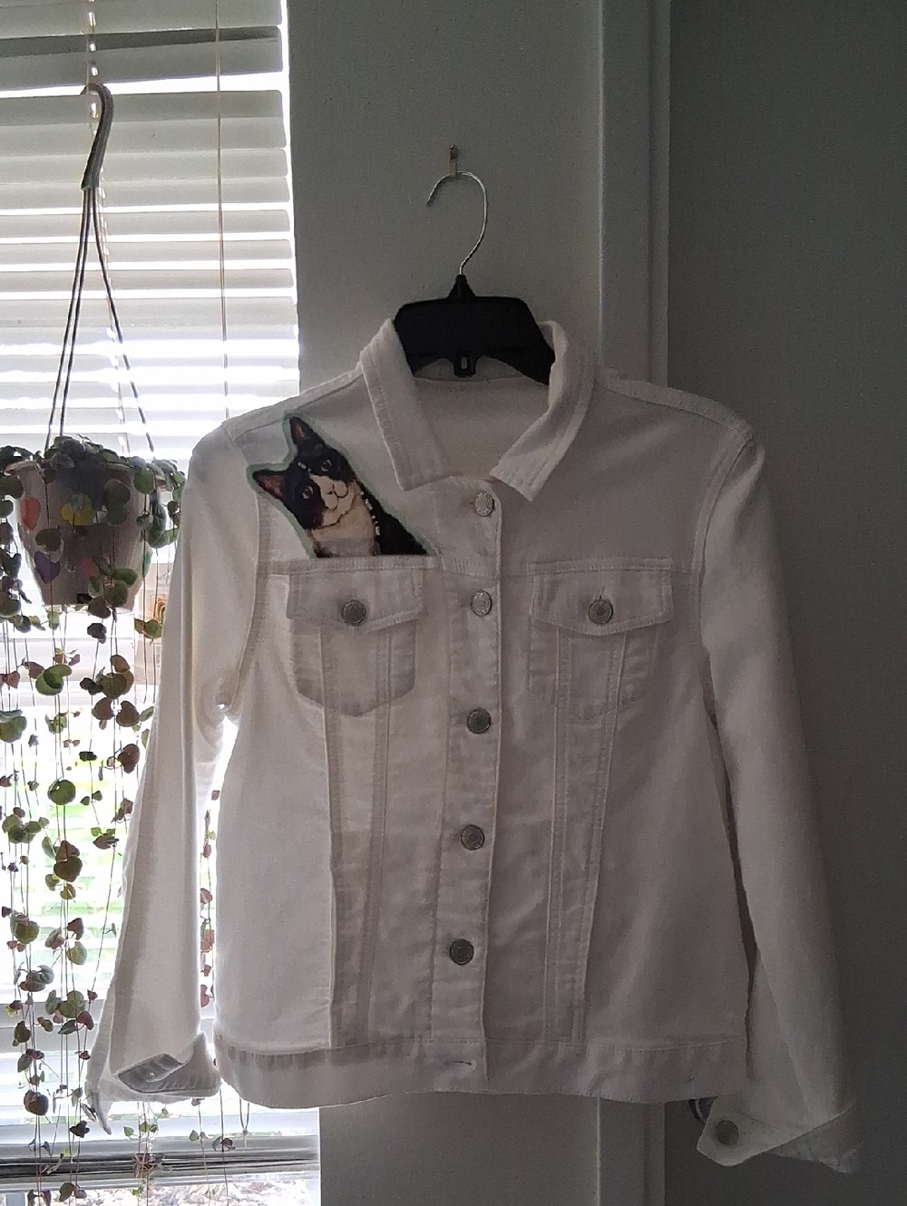 CAT 🐈🐈‍⬛ White Denim Jacket with Cat Patches